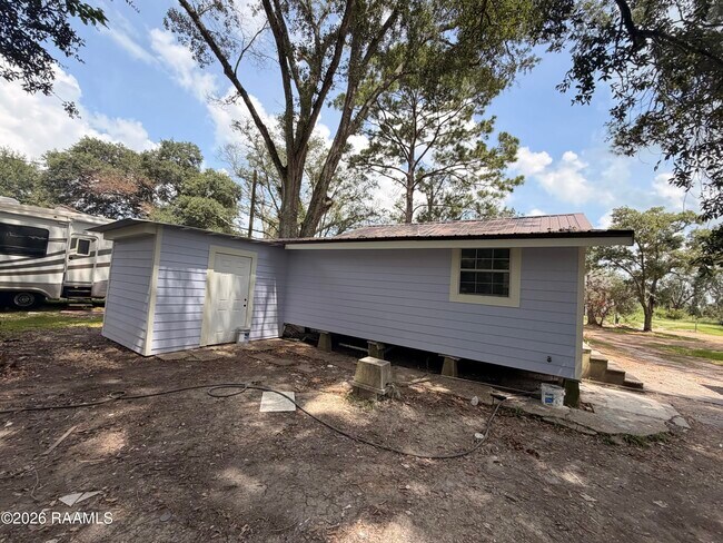 Building Photo - 4918 Par Rd 268