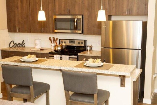 Building Photo - Amazing 1 bedroom with upscale interiors!