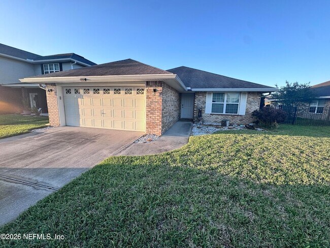 Building Photo - 7565 Westland Oaks Dr