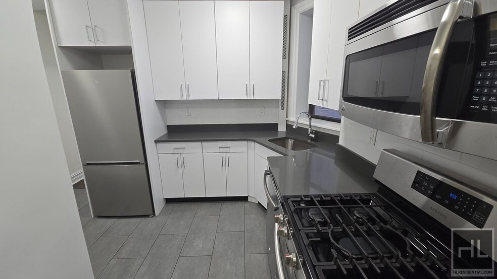 Building Photo - WEST 68 STREET