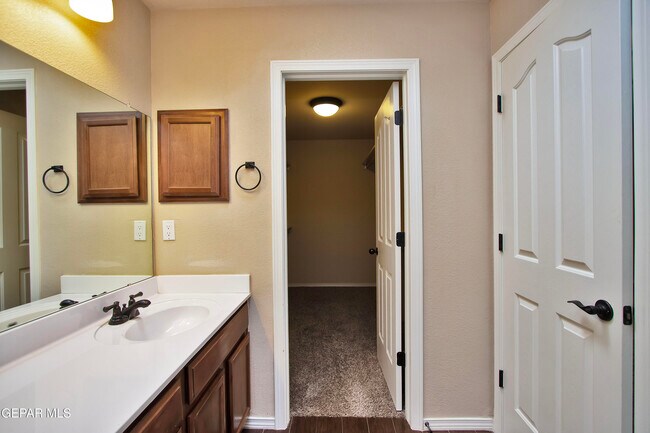 Building Photo - 6716 Red Canyon Sage Ln