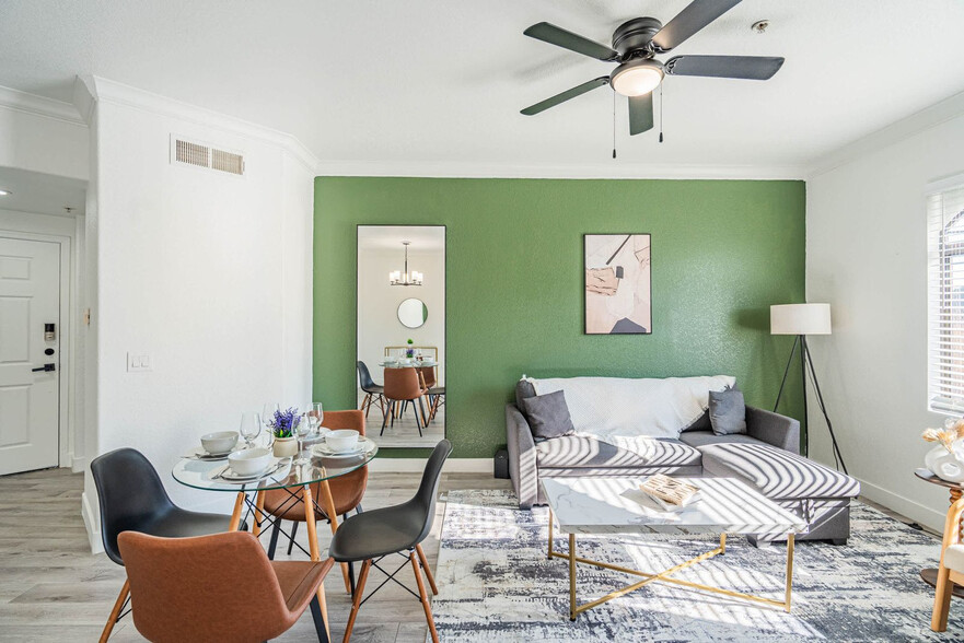 Building Photo - 2155 S 55th St