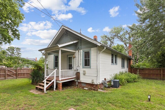 Building Photo - 3BR/1.5BA Rancher in Hampton, VA