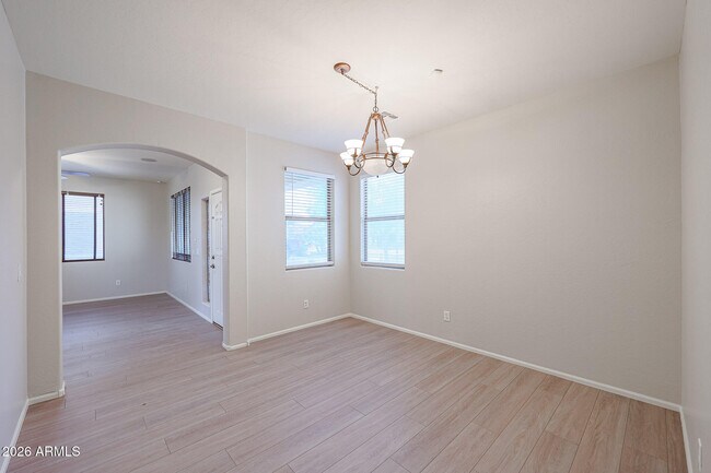 Building Photo - 16205 W Gibson Ln