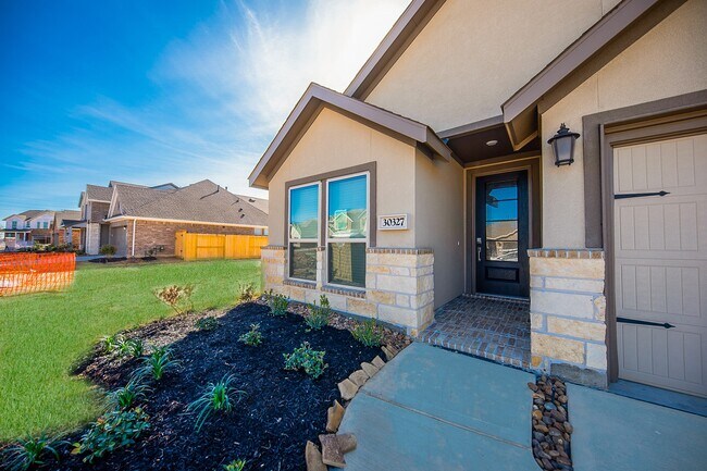 Building Photo - 30327 Centipede Grv Ln