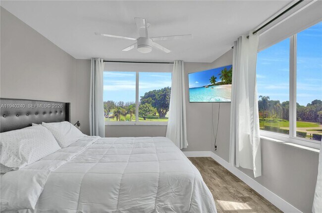 Building Photo - 8900 Washington St