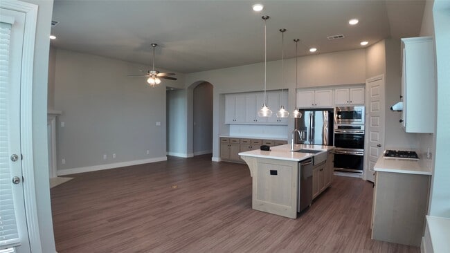 Building Photo - 512 Brockwell Bend