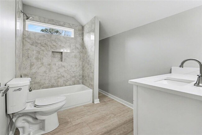 Building Photo - 3175 Tackett Rd