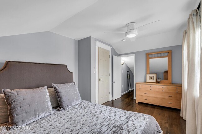 Building Photo - 524 Fisk Ave