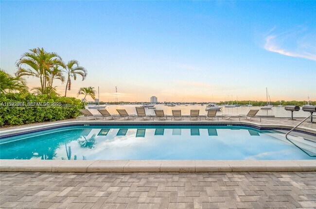 Building Photo - 7928 West Dr