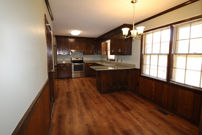 Building Photo - 50 Aubrey Cir