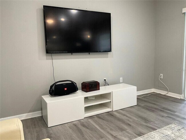 Building Photo - 532 Dolcetto Dr