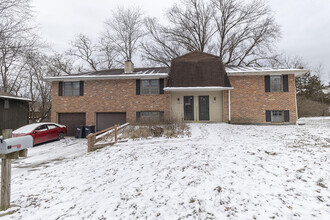 Building Photo - 2008 Juniper Dr