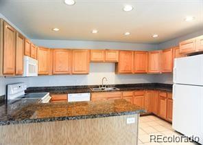 Building Photo - 1303 S Kingston St