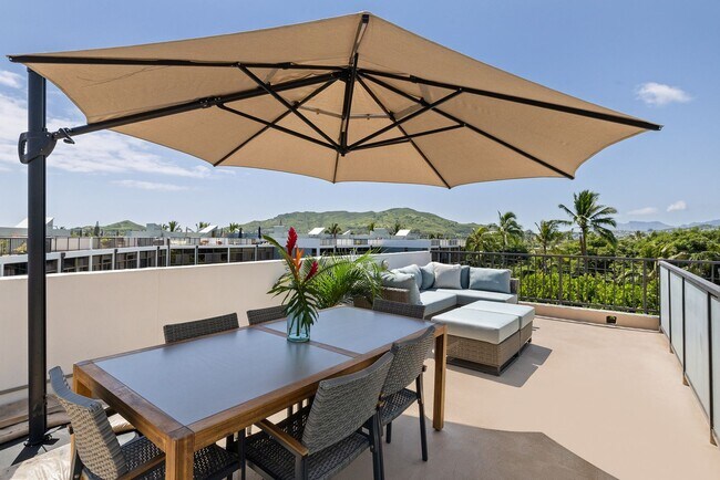 Building Photo - Windward Harbour