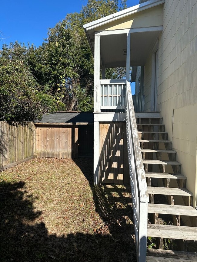 Building Photo - Cozy 2 bedroom