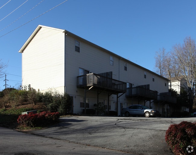 Building Photo - Ivy Manor