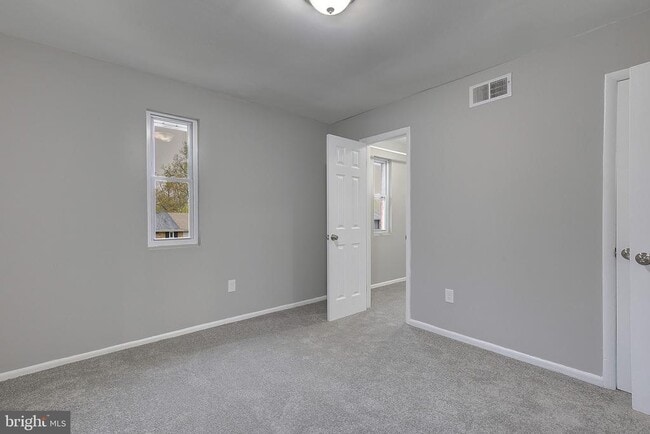 Building Photo - 178 Daimler Dr