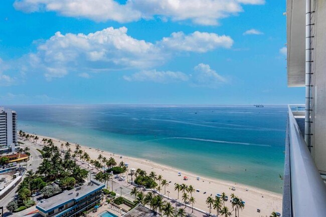 Building Photo - 1 N Fort Lauderdale Beach Blvd