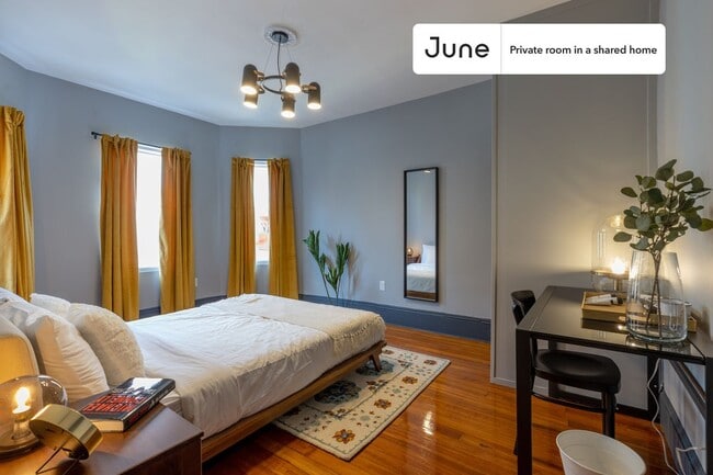 Building Photo - 195 Hancock St