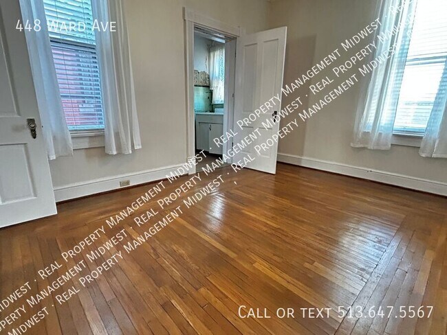 Building Photo - 448 Ward Ave
