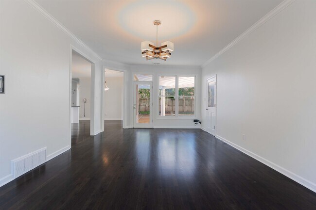 Building Photo - 1521 Wyndham Cove