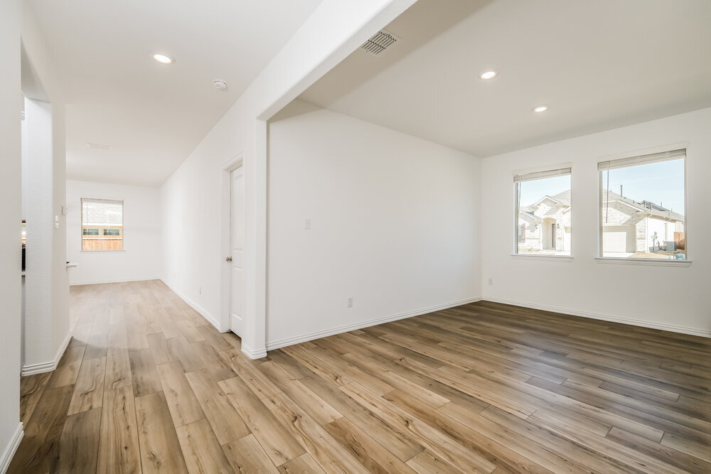 Building Photo - 1100 Daffodil St