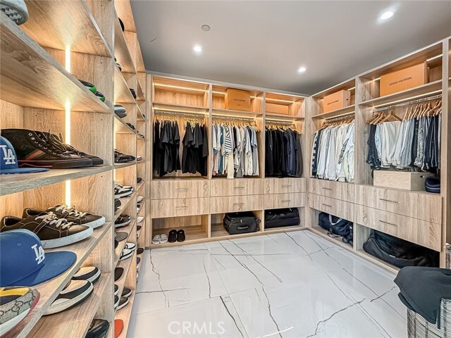 Building Photo - 158 Bell Cyn Rd