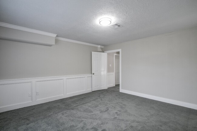 Building Photo - 16623 Wimbledon Forest Dr
