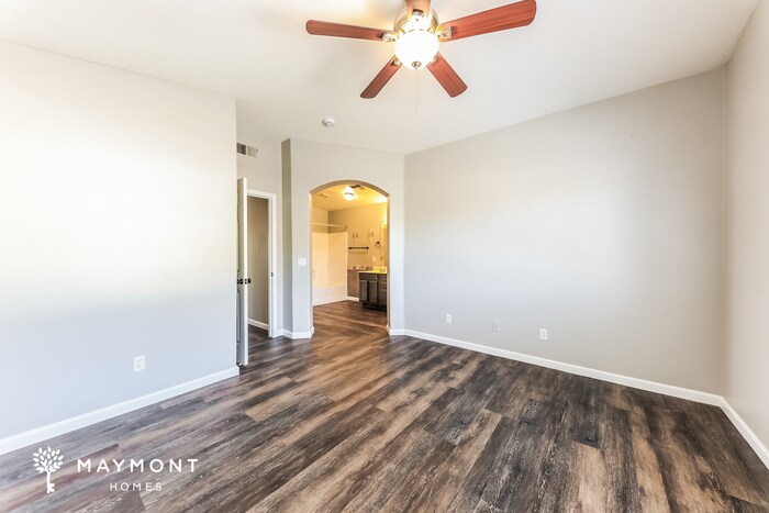 Building Photo - 311 E Mountain View Rd