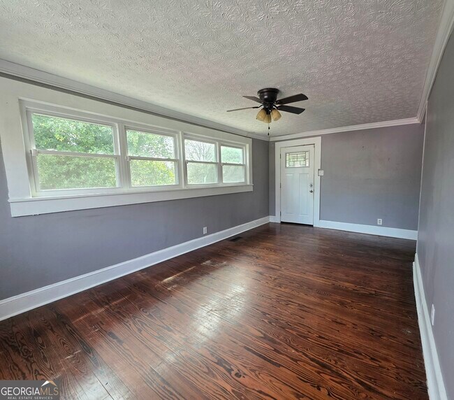 Building Photo - 1492 Virginia Ave