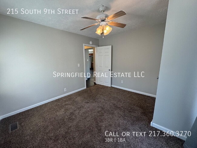 Building Photo - 215 S 9th St