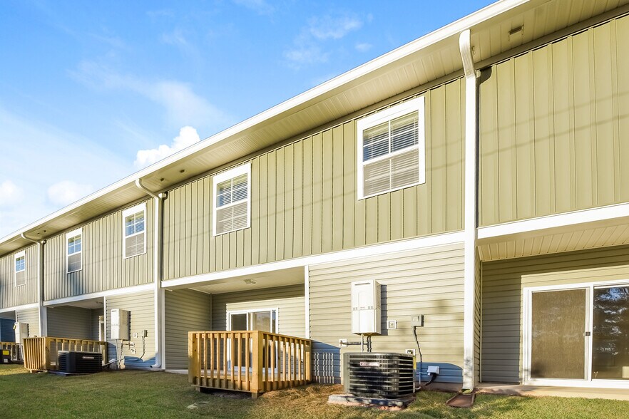Building Photo - 308 High Grv Wy