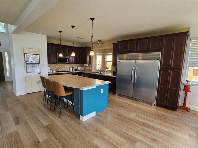 Building Photo - 10 Atascadero Dr
