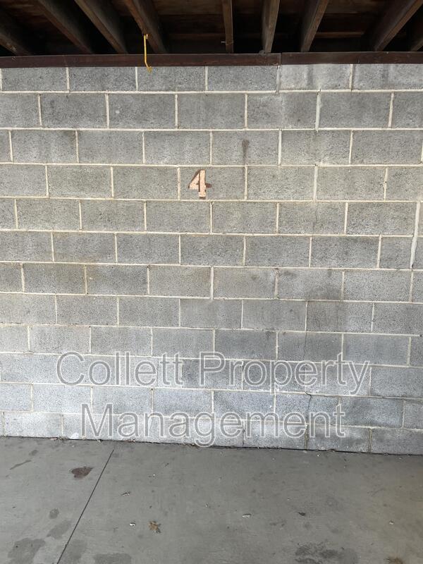 Building Photo - 15212 Maple Park Dr