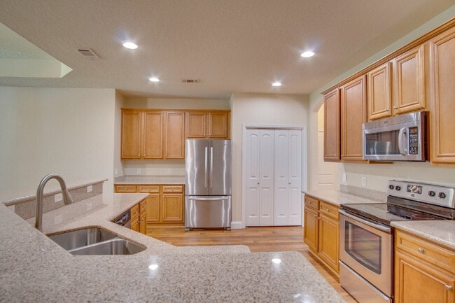 Building Photo - Hickory Hill Rental with Granite Counters,...