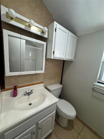 Building Photo - 420 S Las Vegas Trail