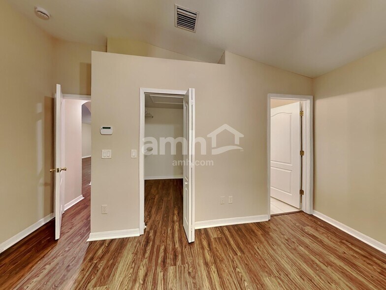 Building Photo - 12718 White Bluff Rd