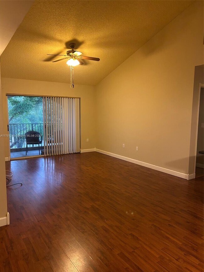 Building Photo - 1707 Village Blvd