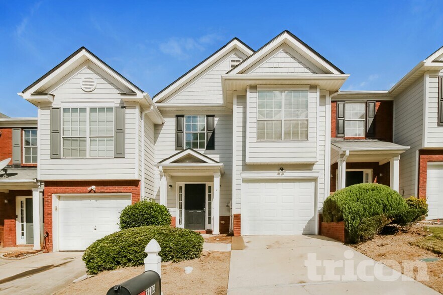 Primary Photo - 3703 Harvest Dr