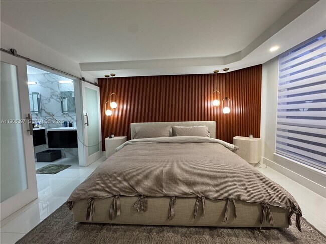 Building Photo - 19195 Mystic Pointe Dr