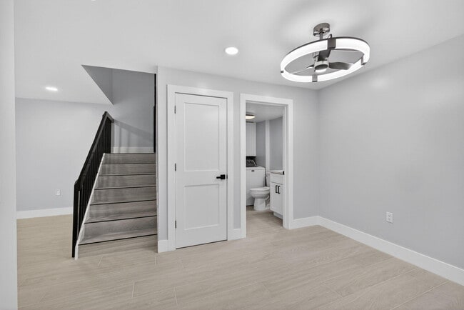 Building Photo - 183 Charter Way