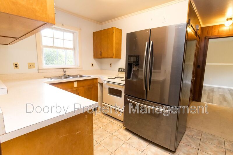 Building Photo - 3312 Harrison Pike