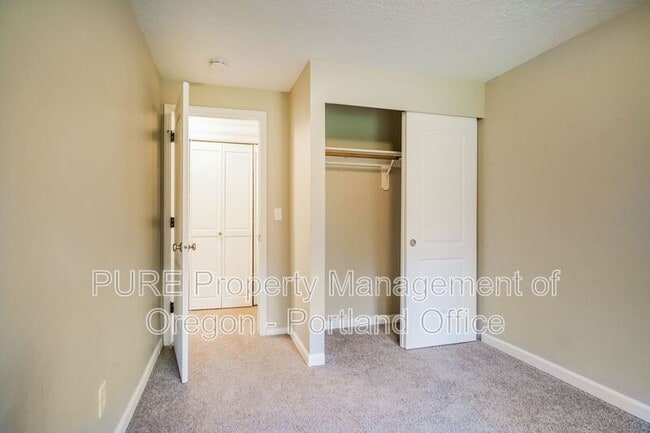 Building Photo - 10449 SW Keri Ct