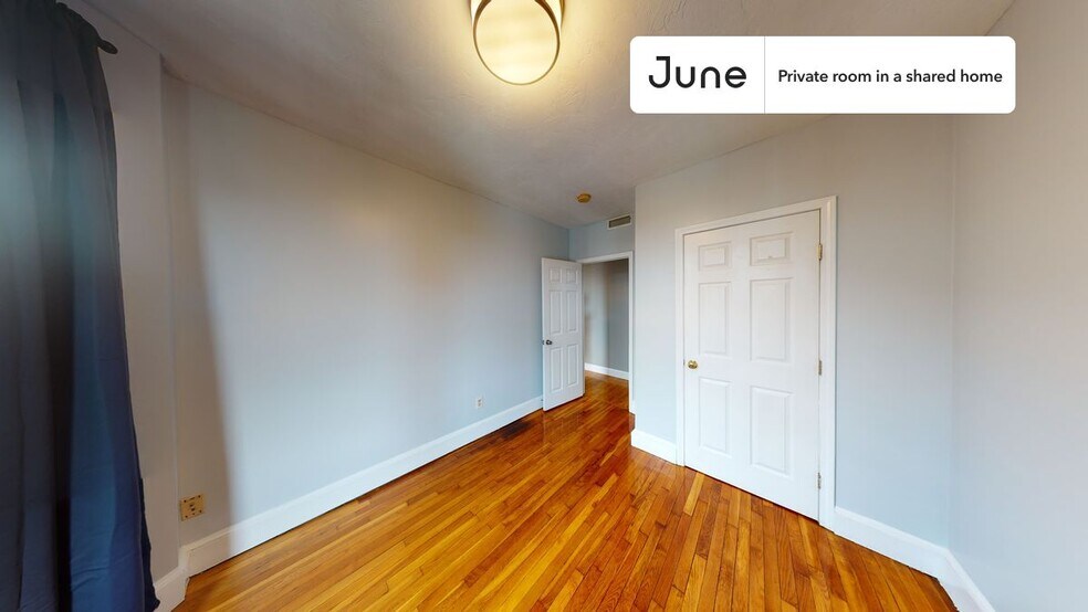 Building Photo - Room in Shared 4 bed/2 bath home