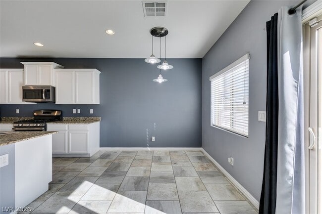 Building Photo - 5674 Cascadia Ct