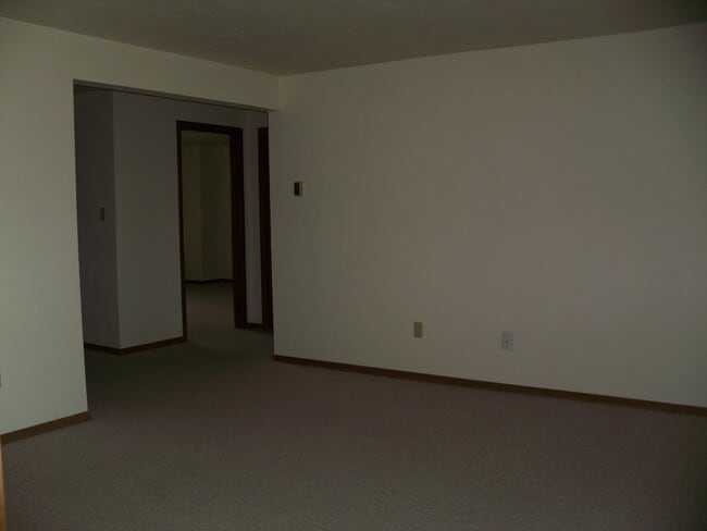Building Photo - Velp Avenue Apartments