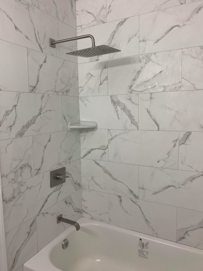 Building Photo - 1707 Montello Ave NE