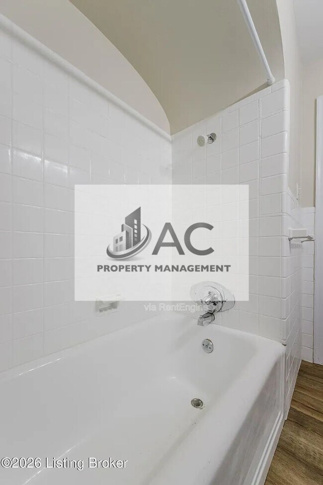 Building Photo - 4405 S 2nd St