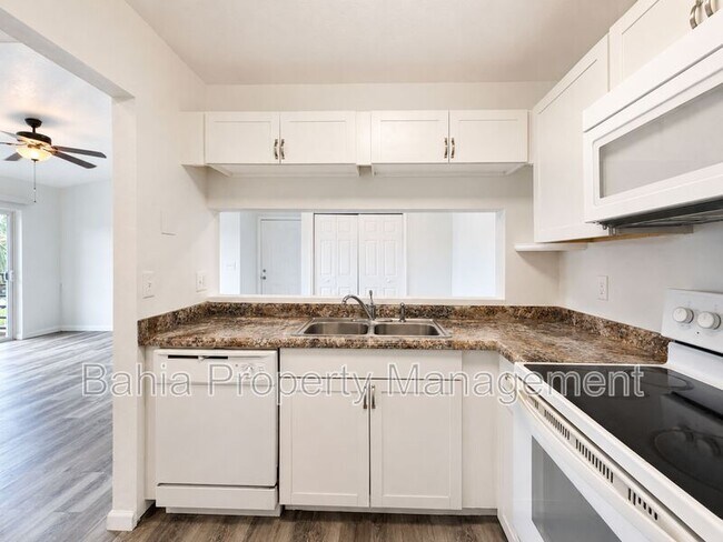 Building Photo - 5214 Via Hacienda Cir